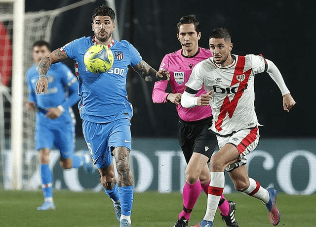 拜仁慕尼黑训练开放日;转会期调整名单引欢呼;西甲在即;数据趋势出现新变化的简单介绍 拜仁慕尼黑训练开放日;转会期调整名单引欢呼;西甲在即;数据趋势出现新变化的简单介绍