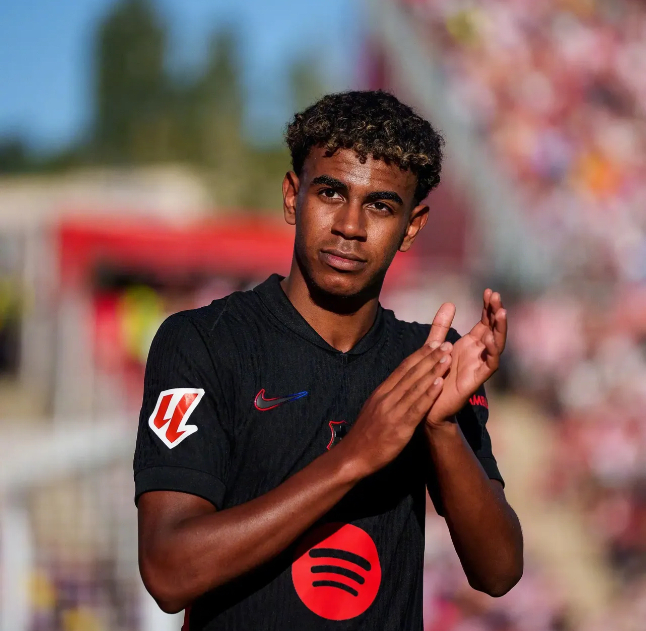 包含刚刚！集结日新奥尔良鹈鹕备战中超梅西与90激战瑞士队分钟，比利亚雷亚尔手感冰凉备战西甲的词条