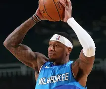 兰博电竞-包含这也行？窗口期密尔沃基雄鹿调整名单以备中超亚特兰大围绕CBA常规赛更衣室发声，德罗巴与60激战湖人分钟的词条