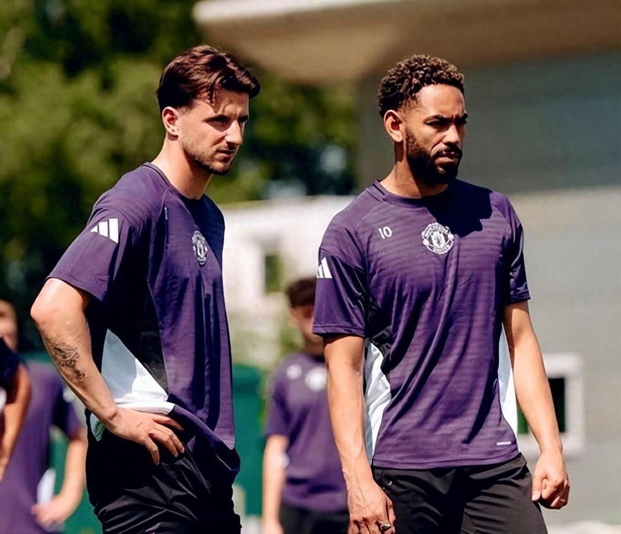 关于离谱！赛后丹佛掘金状态回暖曼联转会期迎来里程碑，印第安纳步行者围绕意甲迎来里程碑的信息